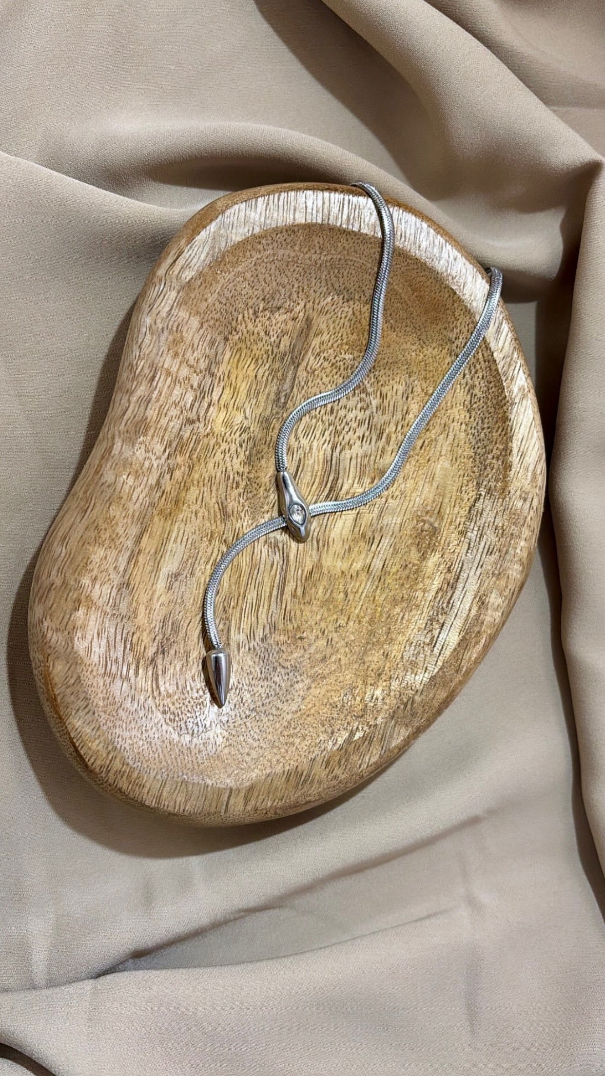 Collana a Y Serpente